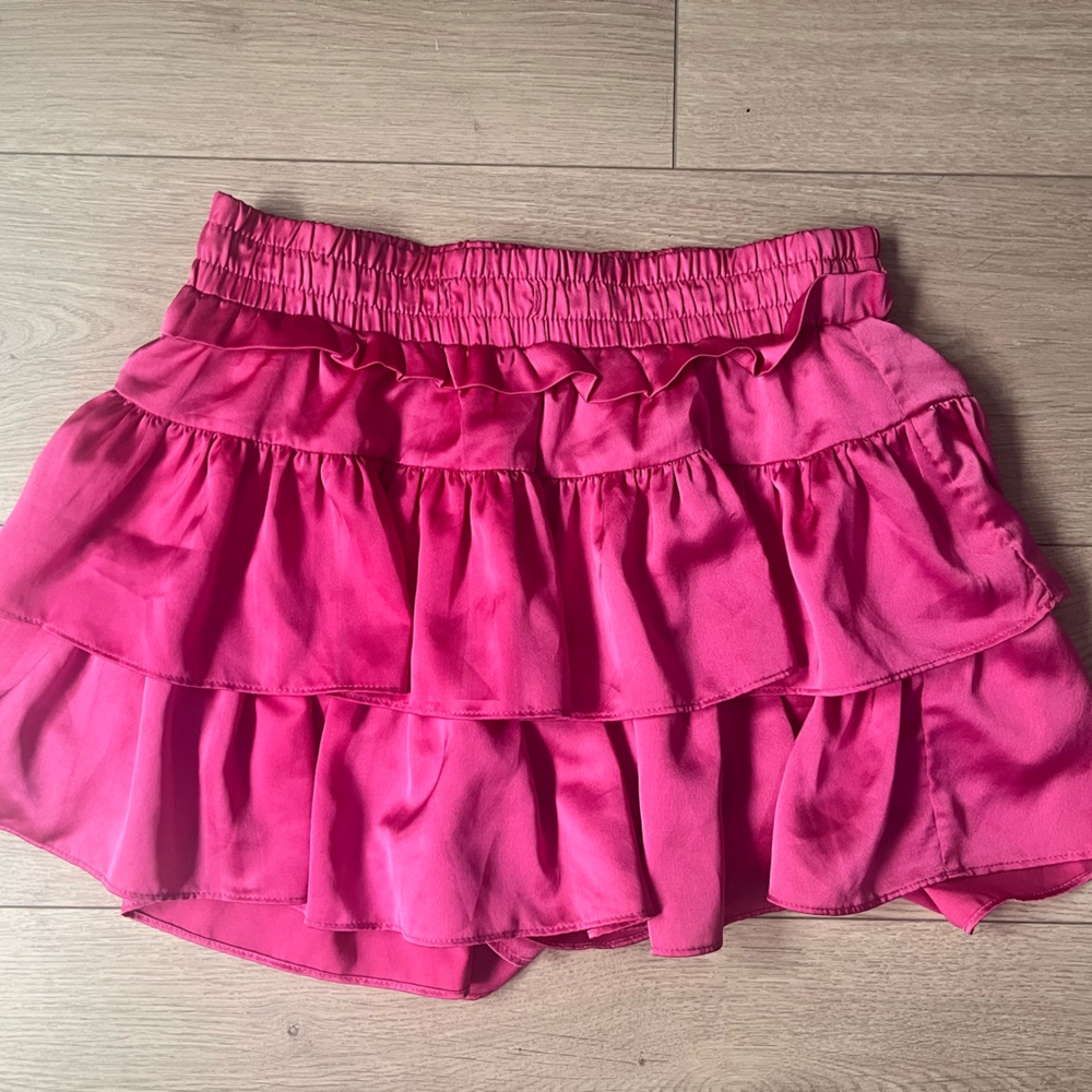 Hot pink ruffle skort